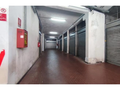 Box/Garage/Posto auto in vendita a Avellino, Frazione Centro città, Via Salvatore Moccia 16