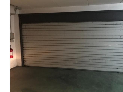 Box/Garage/Posto auto in vendita a San Giorgio a Cremano, Via Margherita di Savoia 1