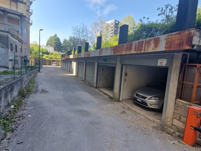 Box in Vendita a Avellino, 35'000€, 20 m²