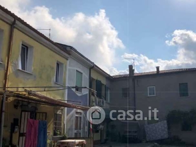 Casa Bi/Trifamiliare in Vendita in Via Lev Tolstoj a Legnago