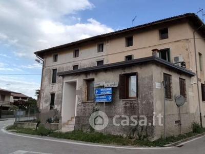 Casa Bi/Trifamiliare in Vendita in Via Piave a Basiliano