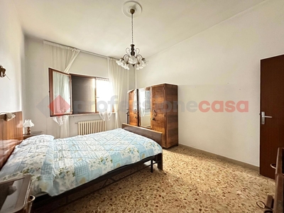 Casa indipendente di 137 mq in affitto - Arezzo