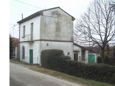 Casa indipendente in vendita a Alfonsine, Via Walter Ravaglia 12
