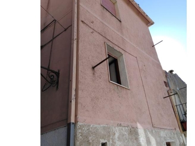 Casa indipendente in vendita a Forenza, Strada in Costruzione 115
