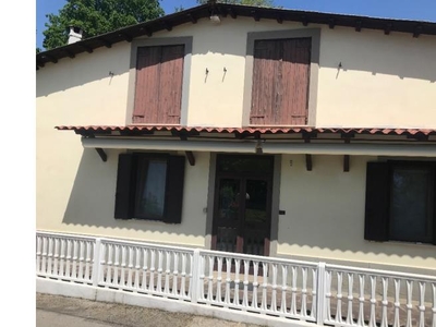 Casa indipendente in vendita a Subiaco, Frazione Sant'Angelo