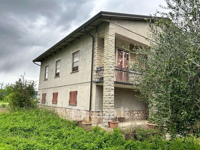 Casa indipendente in Vendita in Via Guido Sorignani a Bastia Umbra