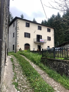 Casa indipendente in vendita Lucca