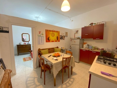 Casa Semi Indipendente in Vendita a Siracusa, zona Ortigia, 65'000€, 40 m²