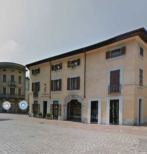 Casale in Vendita a Busto Arsizio Piazza San Giovanni 1