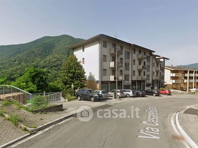Garage/Posto auto in Vendita in Via Cesare Battisti 97 a Lumezzane