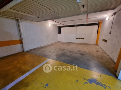 Garage/Posto auto in Vendita in Via Giuseppe Govone, Milano, MI 24 a Milano