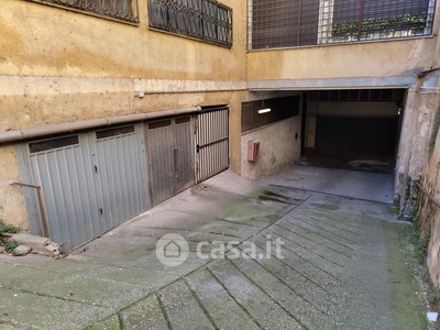 Garage/Posto auto in Vendita in Via Tor de' Schiavi 105 a Roma