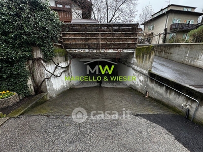 Garage/Posto auto in Vendita in Via Winkel 55 a Merano