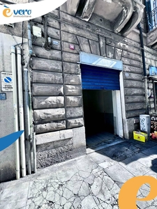 Negozio / Locale in vendita a Palermo - Zona: Dante