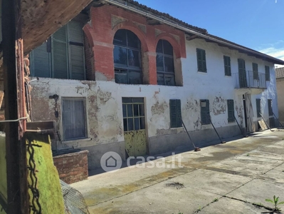 Rustico/Casale in Vendita in Strada Salairolo a Revigliasco d'Asti
