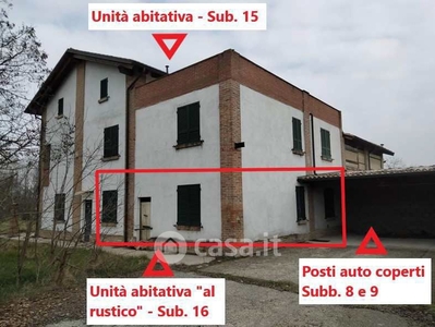 Stabile / Palazzo in Vendita in Via Enrico Fermi 6 a Caorso