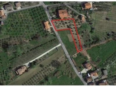 Terreno Edificabile Residenziale in vendita a Lanciano, Contrada Follani -