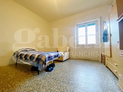 Trilocale in Vendita a Sassari, 39'500€, 80 m², arredato
