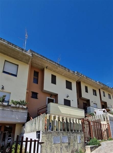 Villa a schiera in Via Fra Giovanni da Penne a Penne