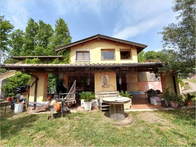 Villa in Loc Monte Cupellone a Sant'Oreste
