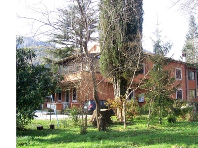 Villa in vendita a Anticoli Corrado
