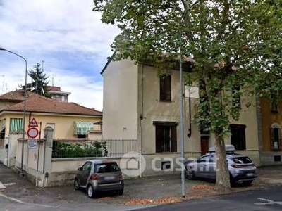 Villa in Vendita in Via F.lli Rosselli a Voghera