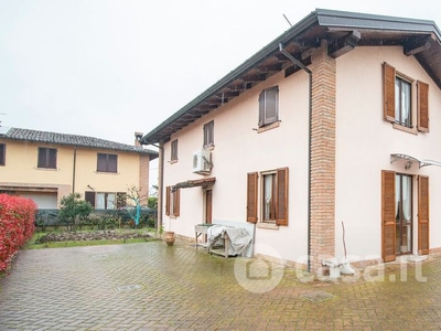 Villa in Vendita in Via Fornace Vecchia a Caorso