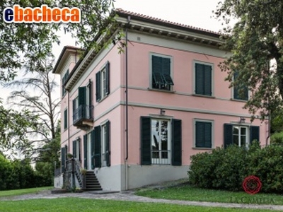 Villa in vendita, Lucca..