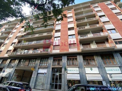 Appartamenti Torino SEBASTOPOLI 272 cucina: Abitabile,