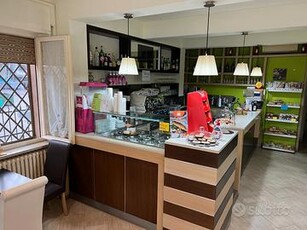 27R - bar caffetteria e gelateria - no ristorante