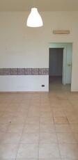 Appartamento di 2 vani /55 mq a Bari - Libertà (zona Principe Amedeo)