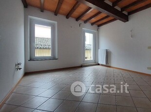 Appartamento in Affitto in Borgo Pietrantonio Bernabei a Parma
