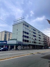 Appartamento in Affitto in Corso Giulio Cesare 184 a Torino