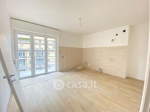 Appartamento in Affitto in Corso San Gottardo 39 a Milano
