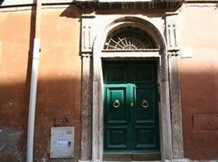Appartamento in Affitto in Salita di Sant'Onofrio 21 a Roma