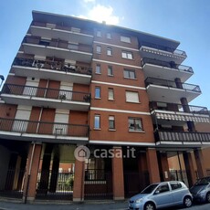 Appartamento in Affitto in Via Cogne 24 a Torino