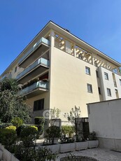 Appartamento in Affitto in Via Francesco Denza a Roma