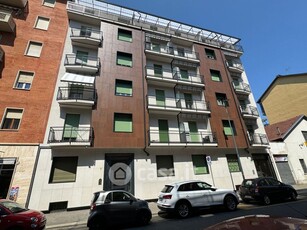 Appartamento in Affitto in Via Invorio 5 a Torino