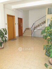 Appartamento in Affitto in Via Lamaticci a Ancona