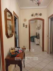 Appartamento in Affitto in Via Lamberto Duranti a Ancona