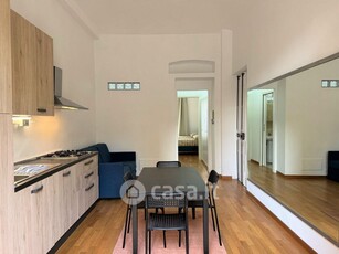 Appartamento in Affitto in Via Lombriasco 6 a Torino