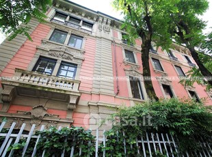 Appartamento in Affitto in Via Montebello a Milano