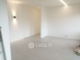 Appartamento in Affitto in Via Pietro Gori a Sarzana