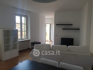 Appartamento in Affitto in Via San Maurilio 2 a Milano