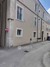 Appartamento in Affitto in Via Santa Giusta 4 a L'Aquila