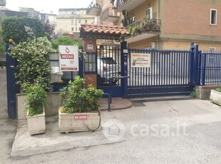 Appartamento in Affitto in Via Vincenzo Scala 28 a Napoli