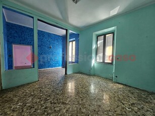 Appartamento in Vendita a Arezzo, 139'000€, 156 m²