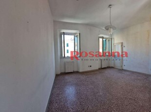 Appartamento in Vendita a Livorno Via Strozzi, 22