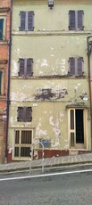 Appartamento in Vendita in Borgo San Giuliano a Macerata