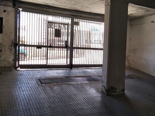 Box in Affitto a Napoli, 400€, 40 m²